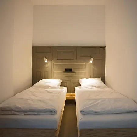 Aparthotel Schillinger-berlin Am Tempelhofer Feld