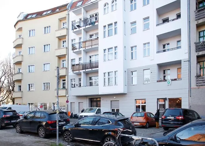 Ξενοδοχείο με διαμερίσματα Schillinger-berlin Am Tempelhofer Feld 3*